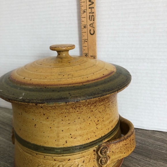Hand-thrown Pottery Canister with Lid - Picture 9 of 16